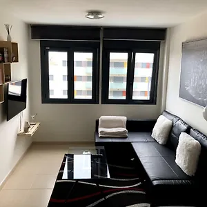  Apartamento En La Magalona